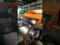 Streifen aus rostfreiem Stahl für Holztüren