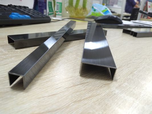 Guter Preis Möbel aus Edelstahl Online