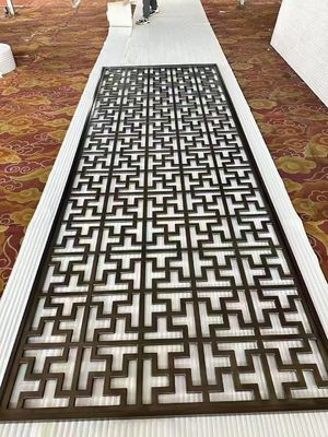 Guter Preis Anpassungsfähige Boden- bis Decken-Raum-Teiler Mittlere Wohnzimmer-Metall-Raum-Teiler Edelstahl-Bildschirme & Raum-Teiler Online