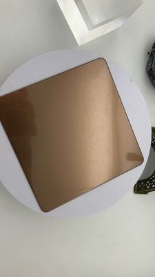 Guter Preis Hydraulische Presse Bremse Edelstahl Bleche Metall Dubai Dekorations-Metall-Bildschirm Edelstahl Raum Online