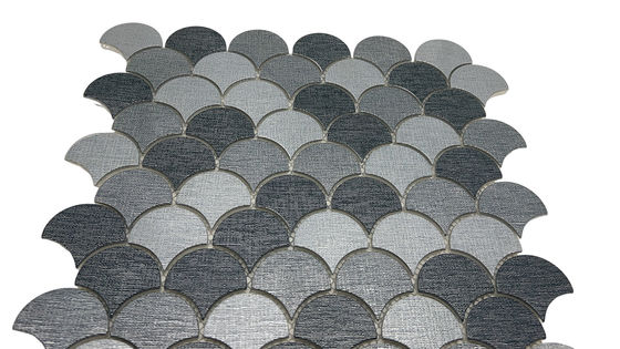 Guter Preis Schalenventilatorförmige schwarze Metallkeramik, Boden aus Edelstahl, Mosaik für Wanddekoration Online