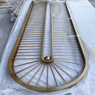 Bronze Farbe gebürstete Haarlinie Laser Schneiden 304 Edelstahl Metall Bildschirm Trennwand für Hoteldekoration