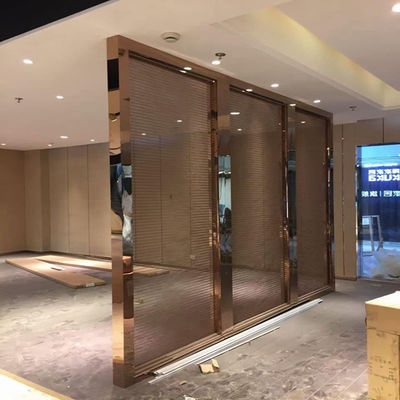 Guter Preis Custom Hotel Supermarkt Dekoration Metall Edelstahl Bildschirm Trennwand & Raum Trennwand Online
