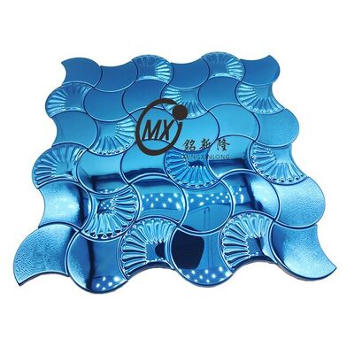 Moderne Mosaiche aus gebürstetem Edelstahl für die Innenausstattung